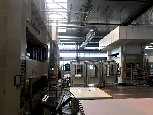 內(nèi)飾件控溫案例