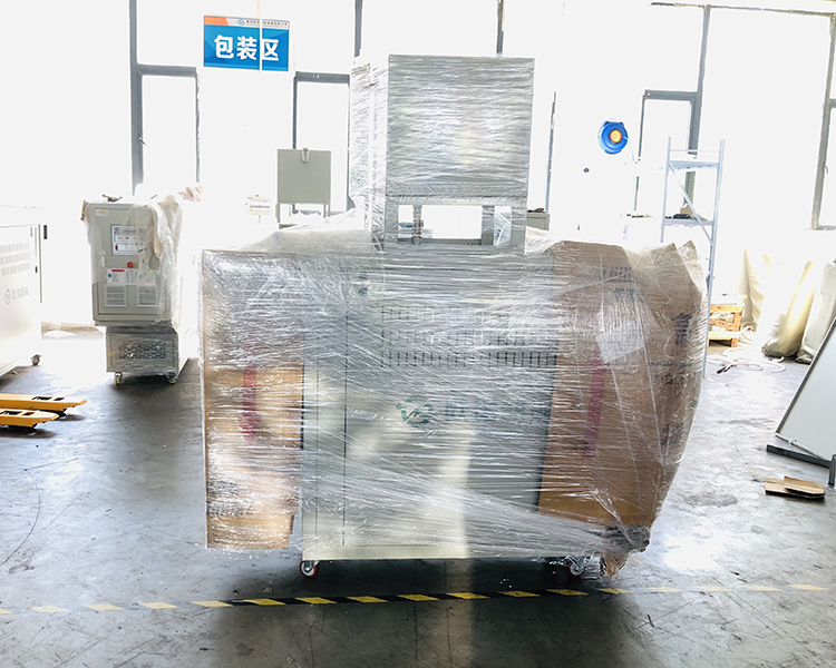 1臺(tái)定制高溫油溫機(jī)廠家發(fā)貨_測試合格發(fā)往陜西咸陽